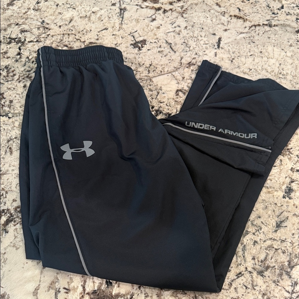 Under Armour Black Athletic Pants with Gray Accents
